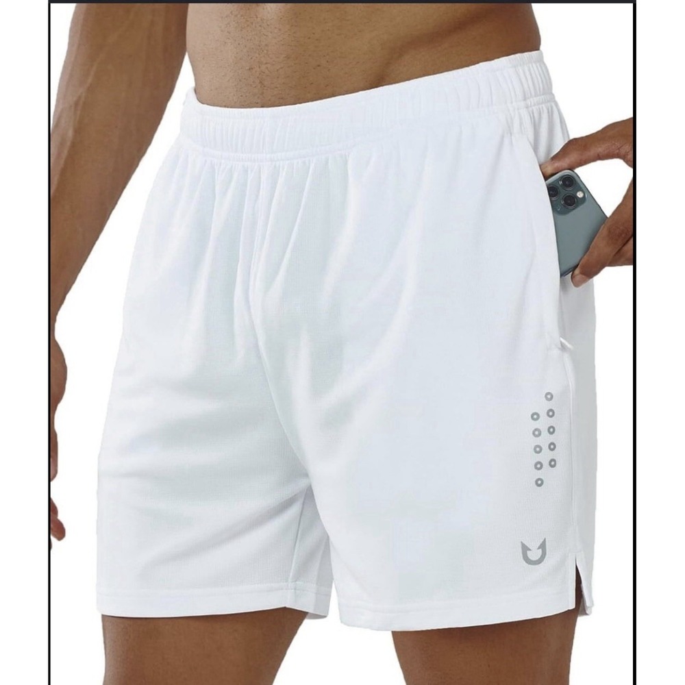 Northyard Shorts Size Medium Zip Pockets